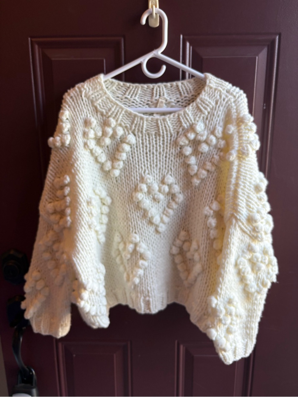 Wishlist Falling In Love Heart Crewneck Crème Hand Knit Sweater Cream S/M